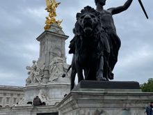 Queen Victoria Memorial.  As an American, I'm not sure how I feel about the whole monarchy thing.  It seems kind of outdated at this point, but thats not my call to make.