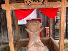 Hida Kokunbunji - sarubobo shrine