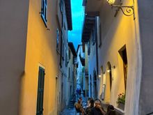 Narrow lane that our hotel is on. This is also near Il Cavatappi, where we had dinner. 