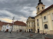 Another view of Piata Mare