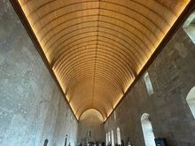 Enormous rooms 