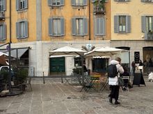 Area by viral sandwich shop