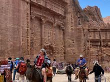 Tomb front and travelers 