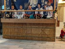 On the way to the Shrine we saw this "bandstand", playing the hits!
