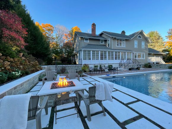 Perfect evening. I’m savoring every minute. 