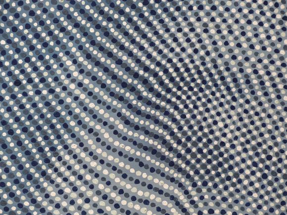 ‘Blue Man’ dots detail