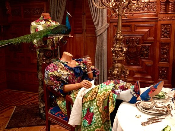 Dining room with a sardonic dinner party 