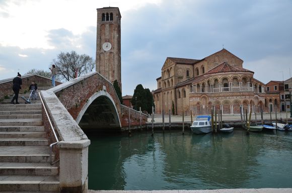Basilica dei Santi Maria e Donato, campanile and bridge