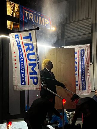 Trump at a local Fasnacht here in Switzerland. I was told Zelensky wasn’t invited. 