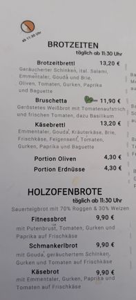 I had the schmankelbrot, great bread 