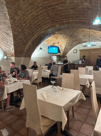 DA NICOLINO, THE brodetto address in Termoli, just on the edge of the historic center; reservations necessary