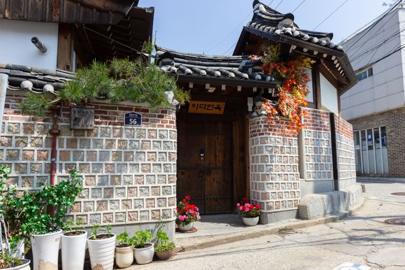 Bukchon Hanok Village