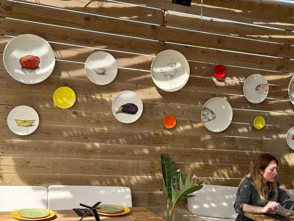 Plates painted with food images, similar to the ones at AZOTEA GRAN PODER in Sevilla.   Beautiful!!