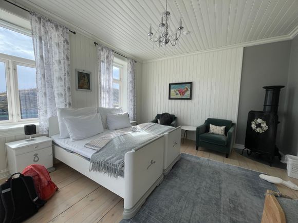 Bedroom with beautiful view