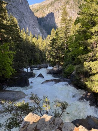 The hike to Vernal Falls passes through some pretty scenery 