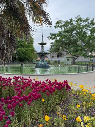 Apparently, this fountain was very controversial at one time. Some people considered it gaudy and compared it to decorations on merry-go-rounds. When it was refurbished at one point, people didn't like the new color scheme. They said it gave them "flu-like symptoms when looked upon."