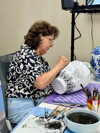 They still have craftsmen and women working away, but times have been tough recently with the younger generation not wanting fine pottery or wanting to pay for it. Tough to retain, much less find, workers who can do produce these individual masterpieces.