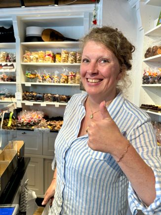 One of the two sisters who owns the shop.
