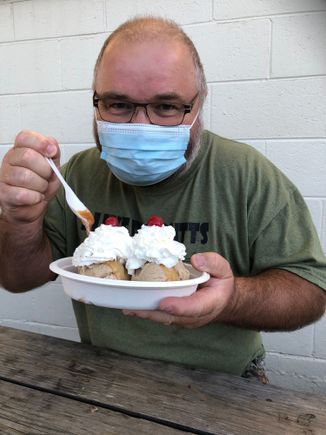 recommended by Kureiff, Big Dipper ice cream. 2 thumbs up.