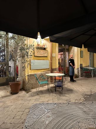 Exterior, LATTERIA DI MAMMA IABICA, Siracusa.