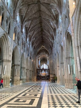 Nave of Worcester Cathedral 