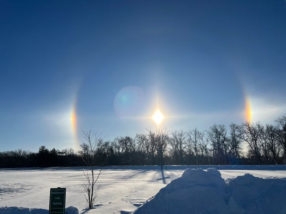 Sun Dogs from this morning. Percy can explain Sun Dogs.