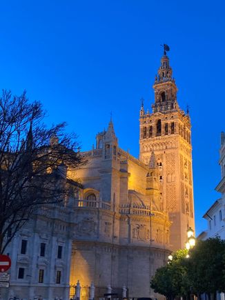 Giralda tower 