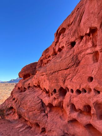 Fiery red rocks at Seven Sisters. Living up to its name 🔥