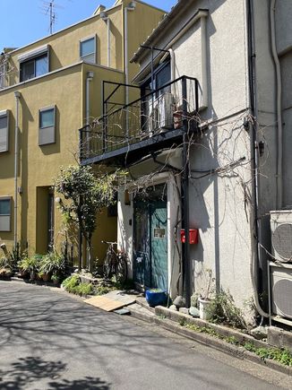 Yanaka street scene