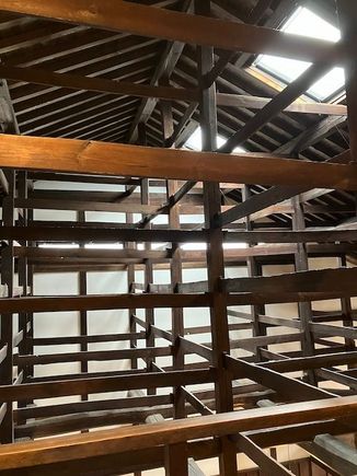 Beam structure in Former sake brewery, Matsumoto