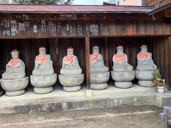 Hida Kokunbunji - shrine