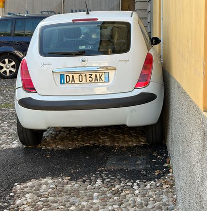 Oooh tight parking… 