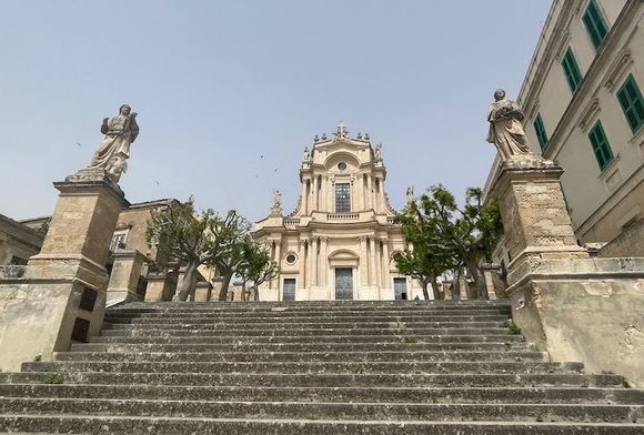Atop a not-quite-as-grand-staircase, but at a higher point in the city is Chiesa di San Giovanni Evangelista