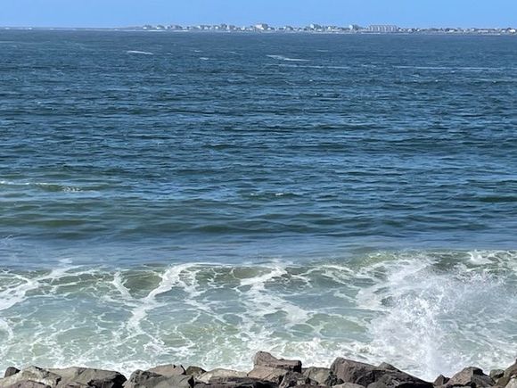 ...across the Harbor, Ocean Shores, which looks pretty build up, even from this distance...