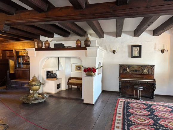 Another room in the castle