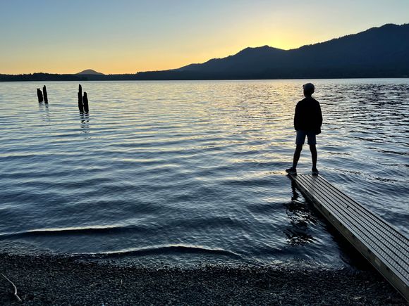 Sunset by the beach at Lake Quinault Lodge