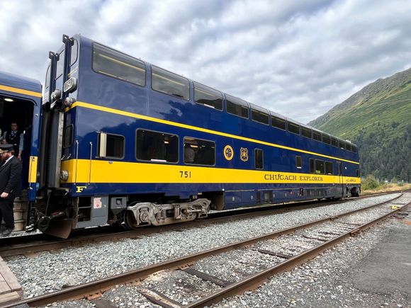Alaska Railroad train — they have 4 passenger cars but only 1 car has upper observation deck 