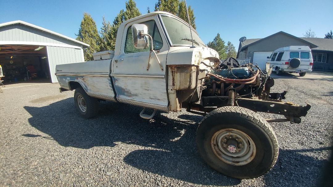 1971 Ford F-250 - Project--1971 Ford F-250 4X4 - Used - VIN F26YRK19712 - 8 cyl - 4WD - Manual - Truck - Blue - Prineville, OR 97754, United States