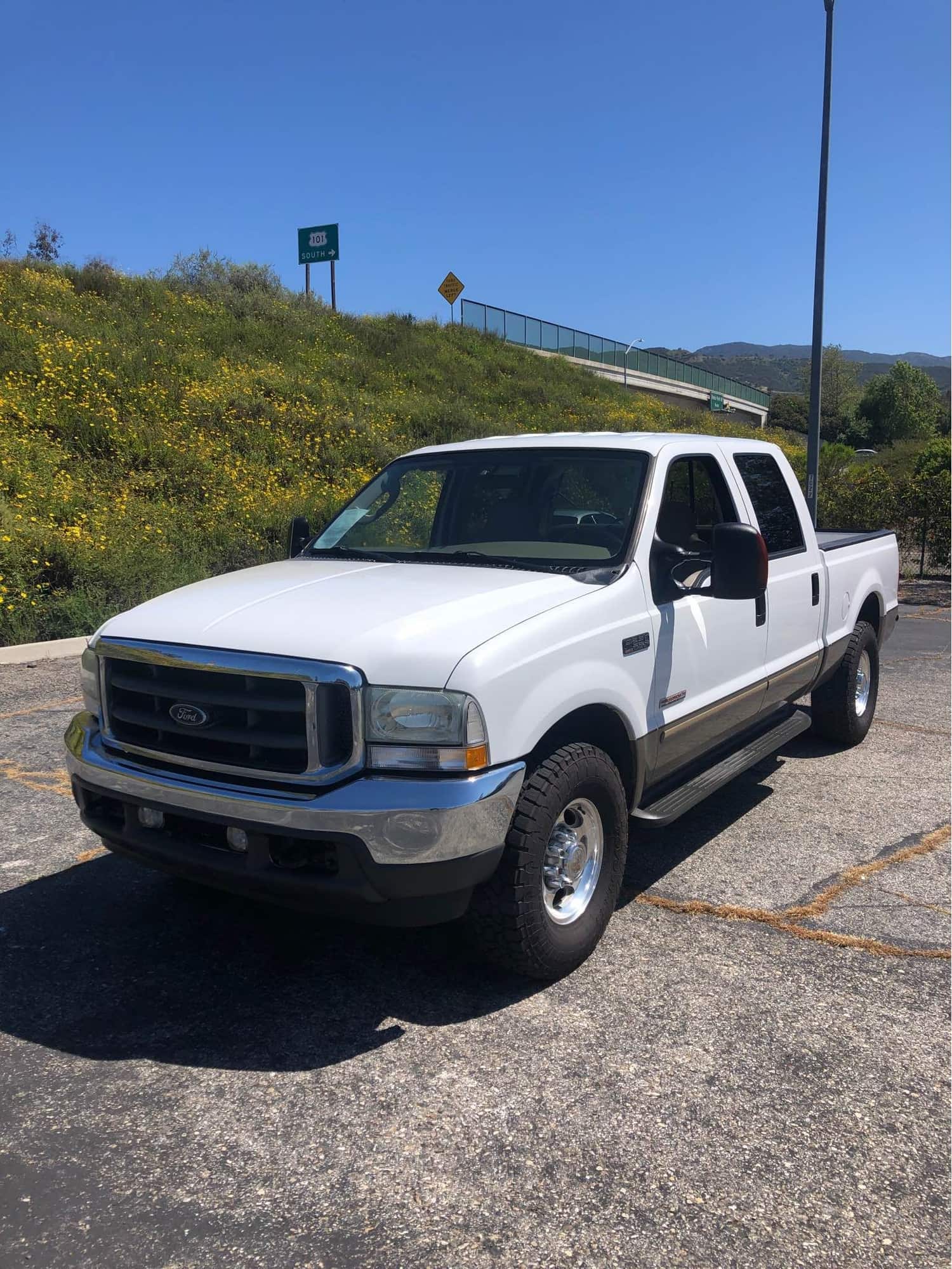 2003 Ford F-250 Super Duty - 2003 ford f250 sd 2WD 4door 6.0 diesel  short bed - Used - Newburry Park, CA 91320, United States