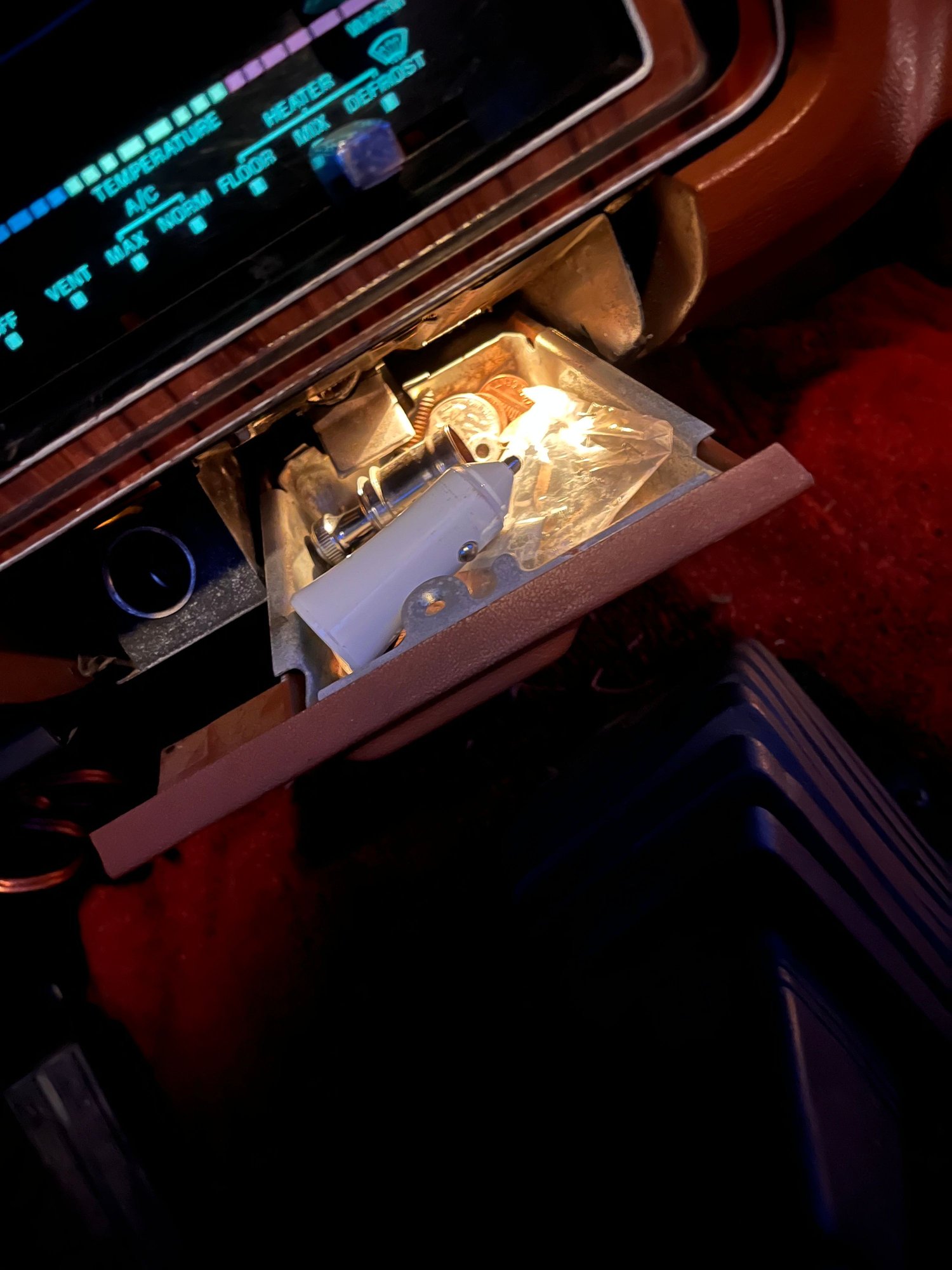 1981 Ford F-150 - 81 f150 stepside 4x4 manual - Used - VIN 123;456789098 - 100,000 Miles - 8 cyl - 4WD - Manual - Truck - Va Beach, VA 23455, United States