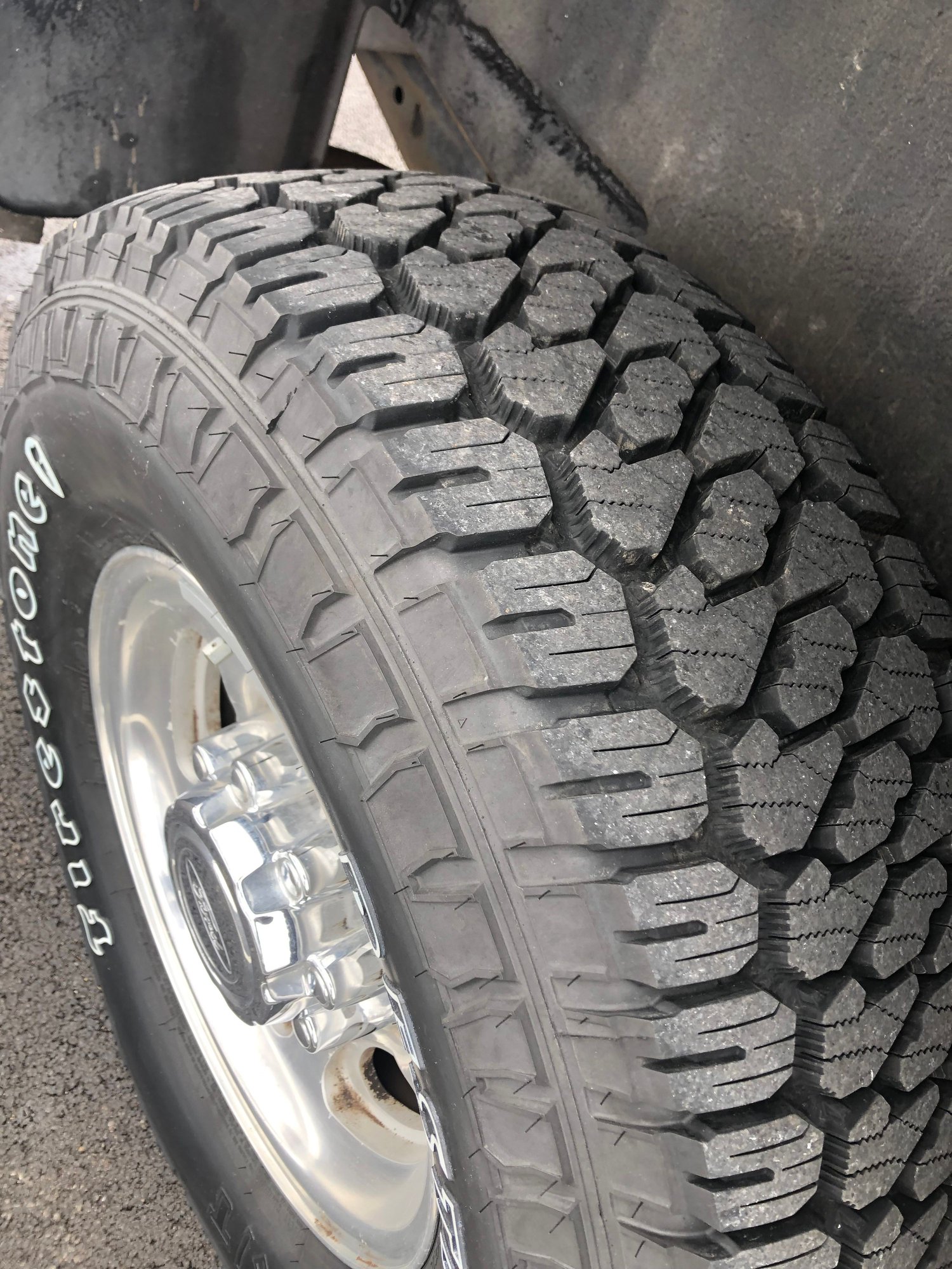 2000 Ford Excursion - 2000 Ford Excursion - Used - VIN 1FMNU43S7YEB39924 - 181,973 Miles - 10 cyl - 4WD - Automatic - SUV - Other - Rockford, IL 61101, United States