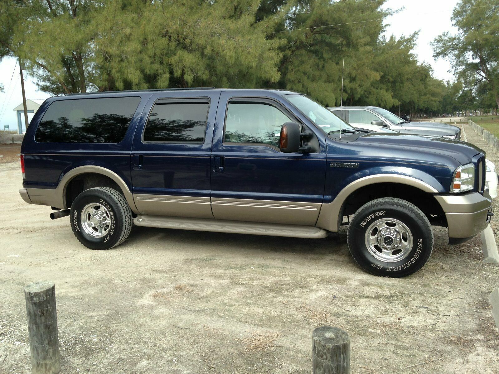 Ford Excursion 2005