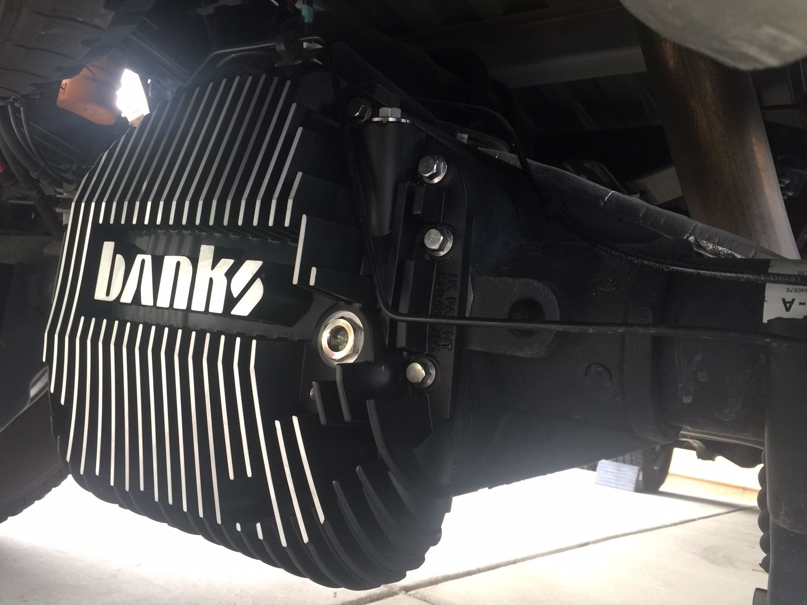 Front and rear diff covers with drain and fill plugs? Ford Truck