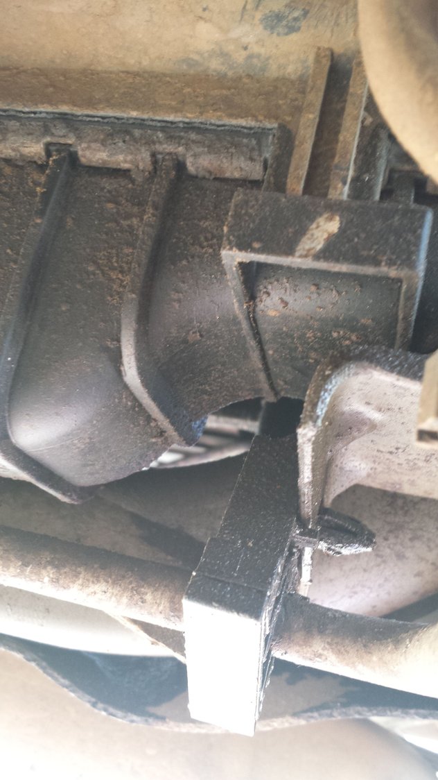 Transmission fluid leak by radiator.. Ford Truck Enthusiasts Forums