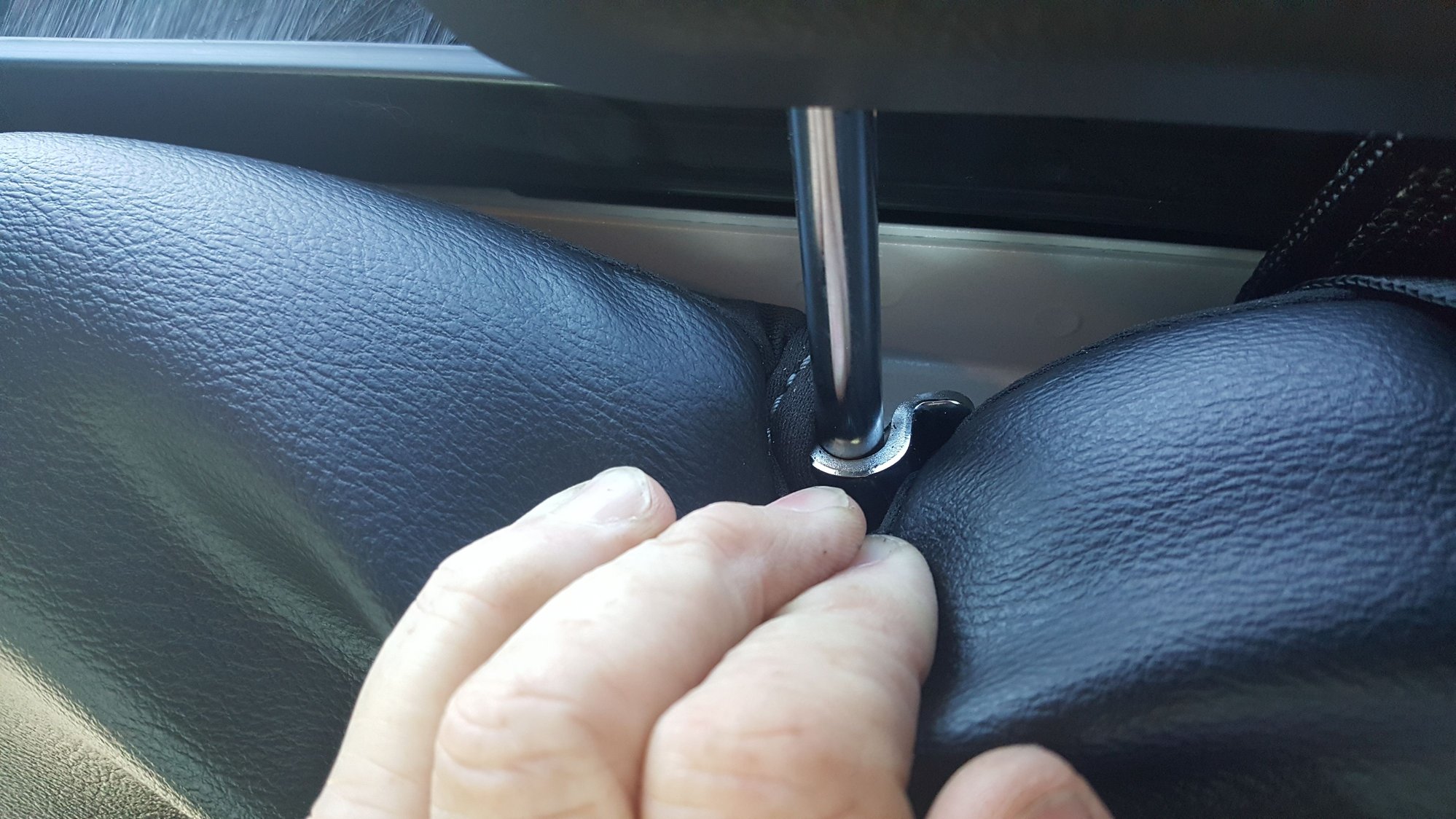 Rear Head rest removal ?? Ford Truck Enthusiasts Forums