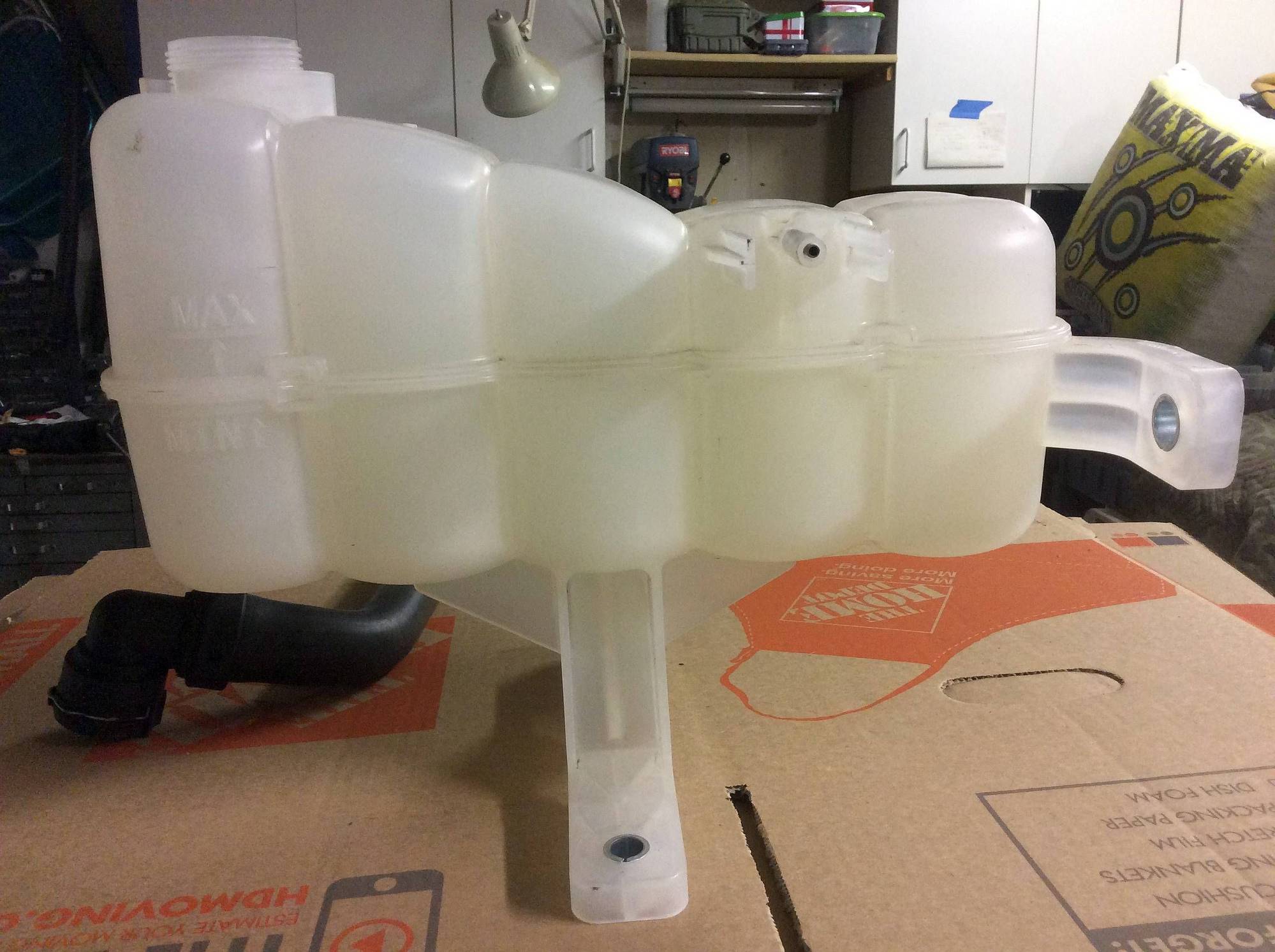 2017 F250 6.2L coolant overflow tank w/lower hose Ford Truck