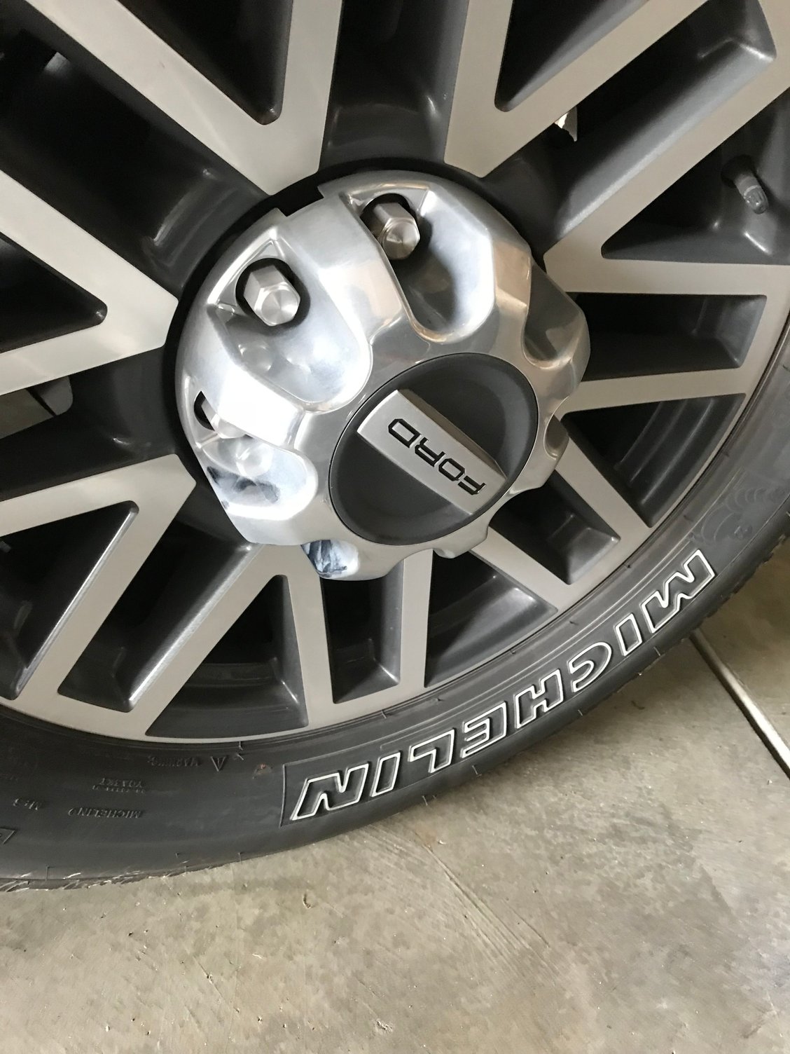 Hub Cap Fell Off Ford Truck Enthusiasts Forums