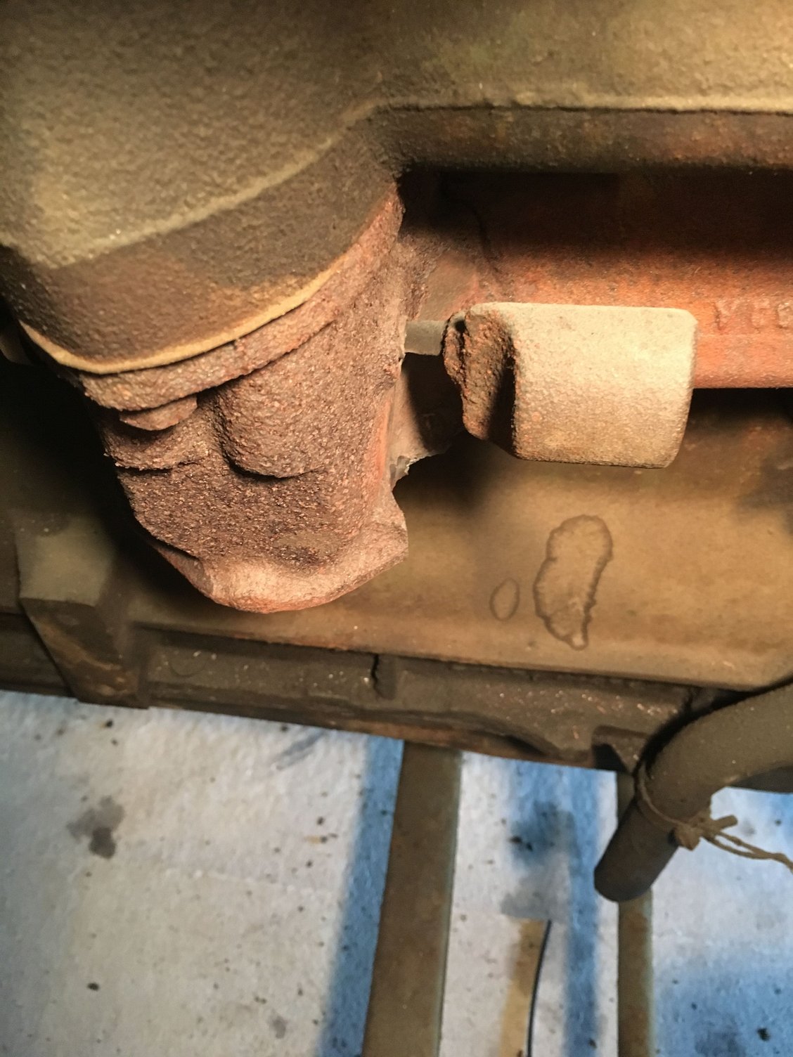 1953 6 cylinder 215 cubic inch exhaust manifold Ford Truck Enthusiasts Forums