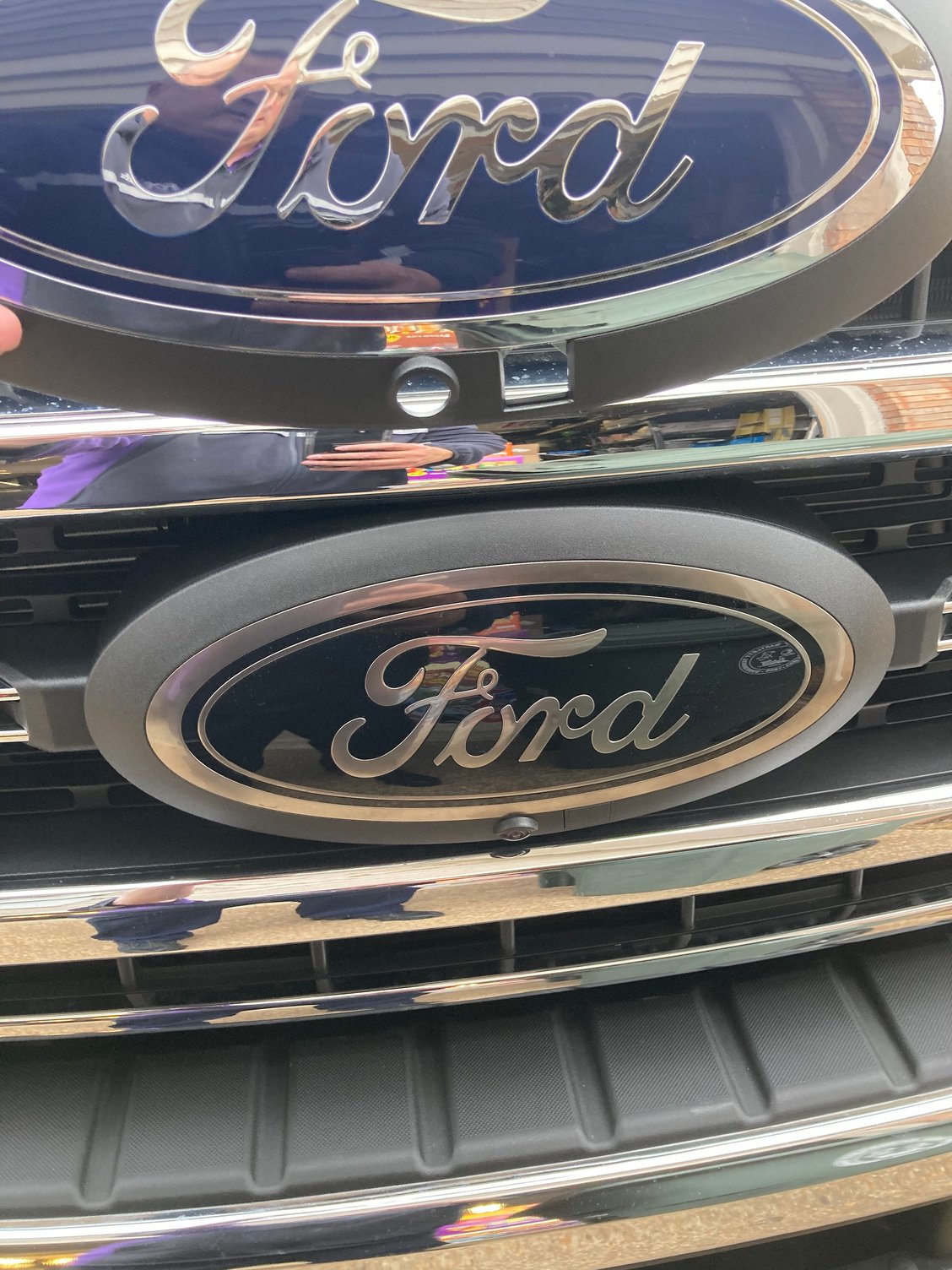 all black ford logos on I Replaced My 2021 Lariat Ford Emblems With Tremor Or Sport Black Emblems Ford Truck Enthusiasts Forums