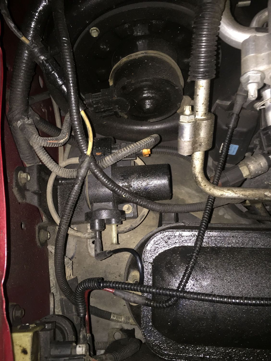where to plug 4wd hub vacuum lines? Ford Truck Enthusiasts Forums